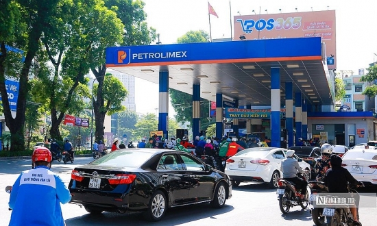 Petrolimex đặt mục tiêu doanh thu tăng khủng nhưng lợi nhuận tụt dốc