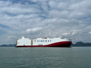 VinFast xuất khẩu xe điện VF8 sang Mỹ, Canada, Châu Âu