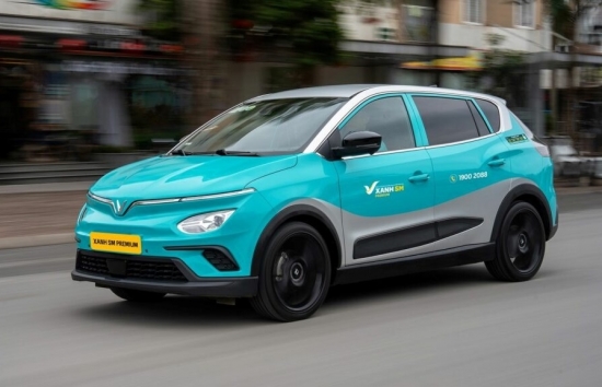 Xanh SM vừa thông tin về nam tài xế sinh năm 2004 chở người bị tai nạn đi cấp cứu