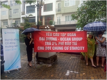 Chung cư Star City: Cư dân đội mưa đòi trả kinh phí bảo trì | Bất động sản