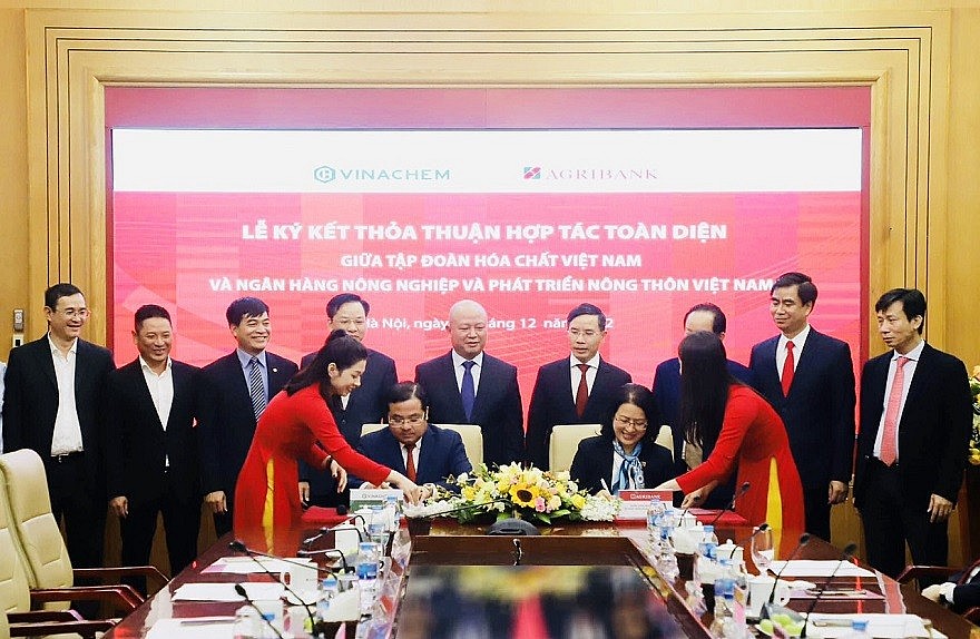 Agribank và Tập đoàn Hóa chất Việt Nam ký kết thỏa thuận hợp tác toàn diện